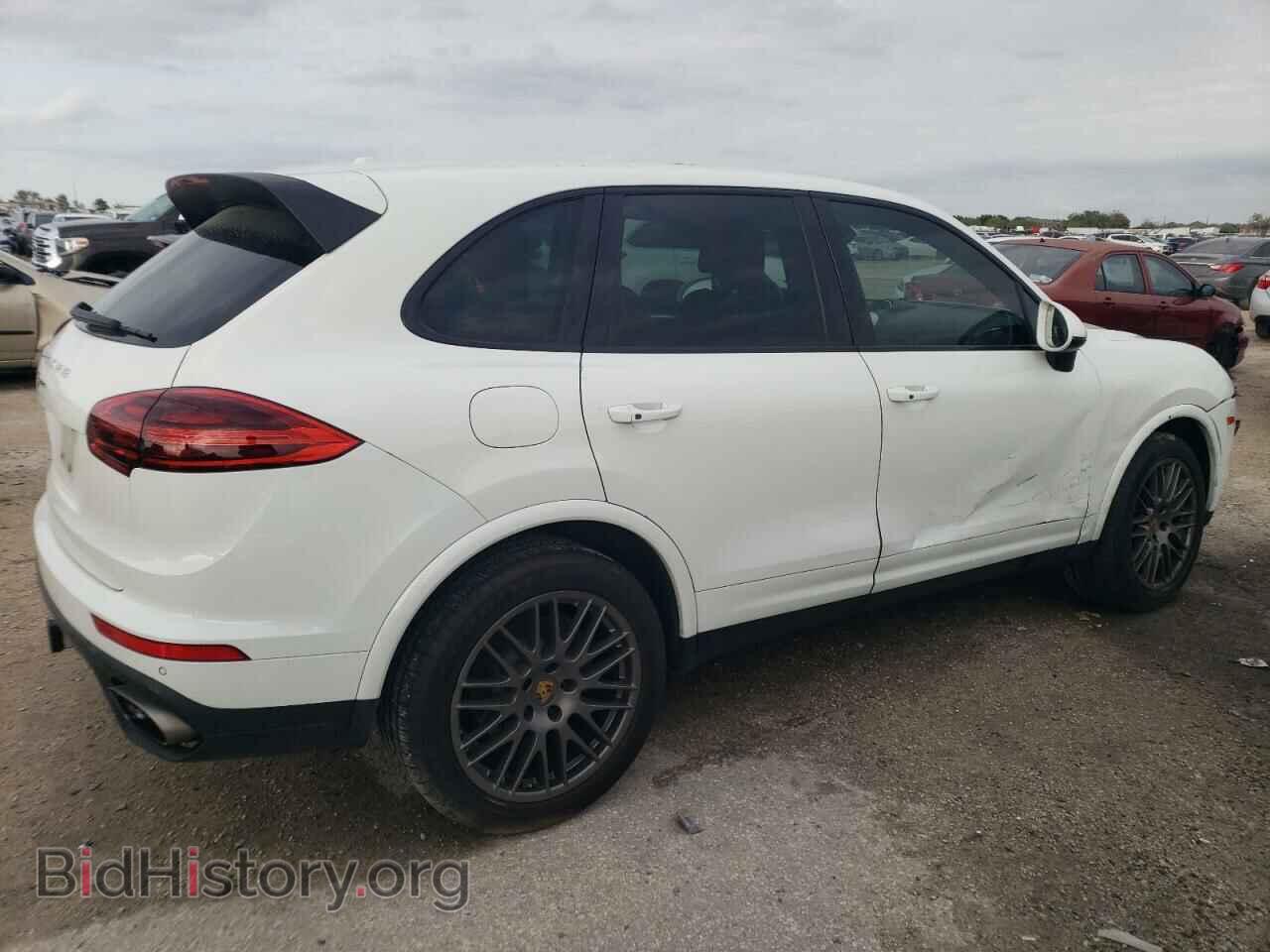 2017 PORSCHE CAYENNE - VIN: WP1AA2A24HKA82648 - Фото 3