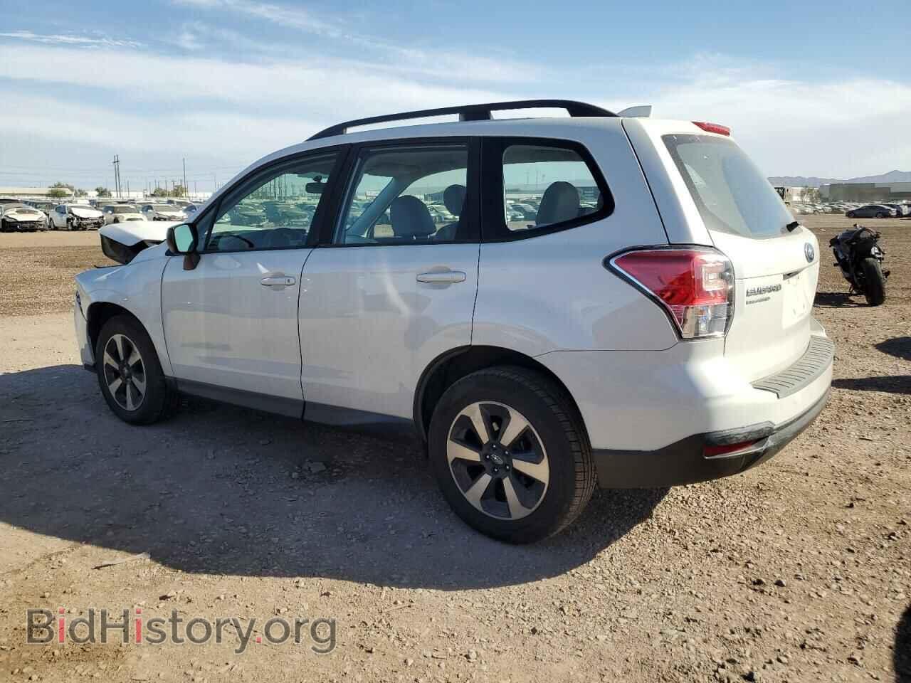 2018 SUBARU FORESTER - VIN: JF2SJABC8JH415221 - Фото 2