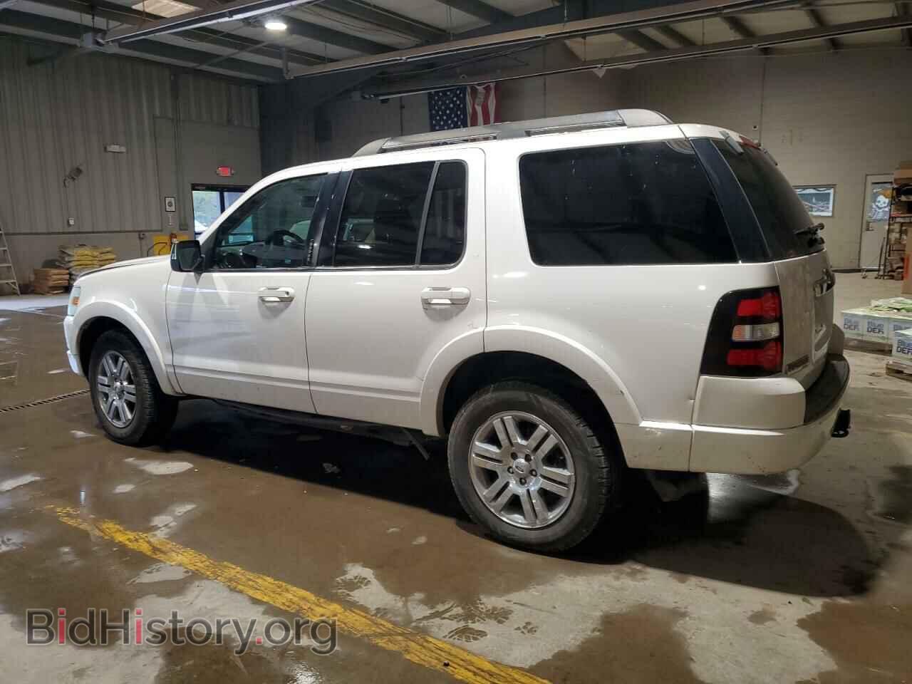 2010 FORD EXPLORER - VIN: 1FMEU7F82AUA23902 - Фото 2