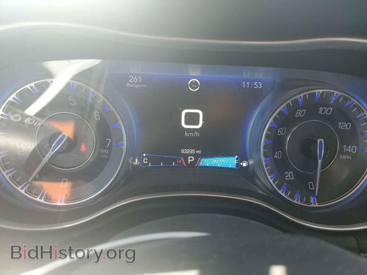 2017 CHRYSLER 300 - VIN: 2C3CCAEG9HH662798 - Фото 9