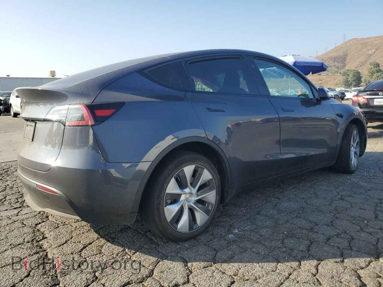 2023 TESLA MODEL Y - VIN: 7SAYGAEEXPF978156 - Фото 3