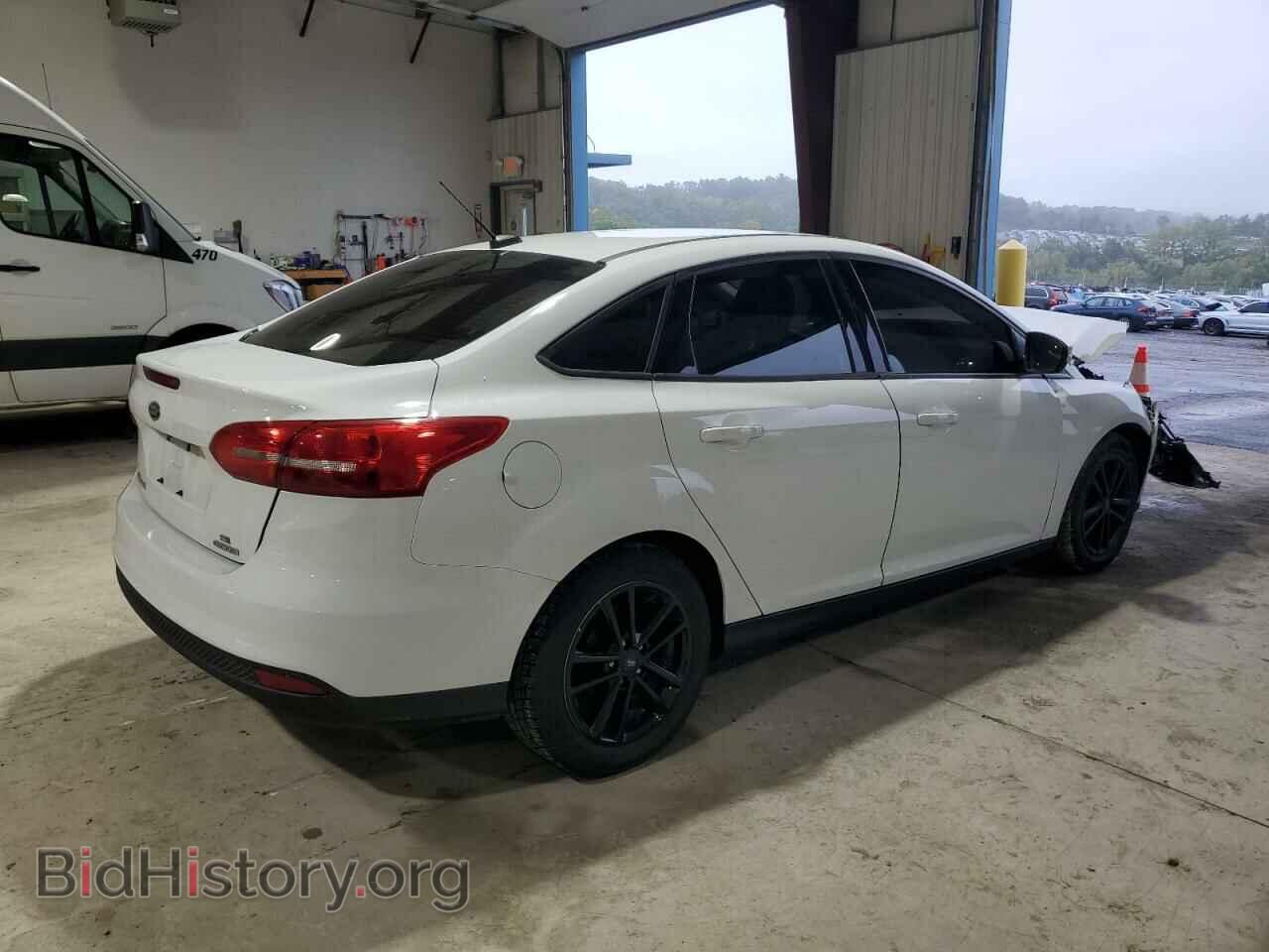 2016 FORD FOCUS - VIN: 1FADP3F21GL372226 - Фото 3
