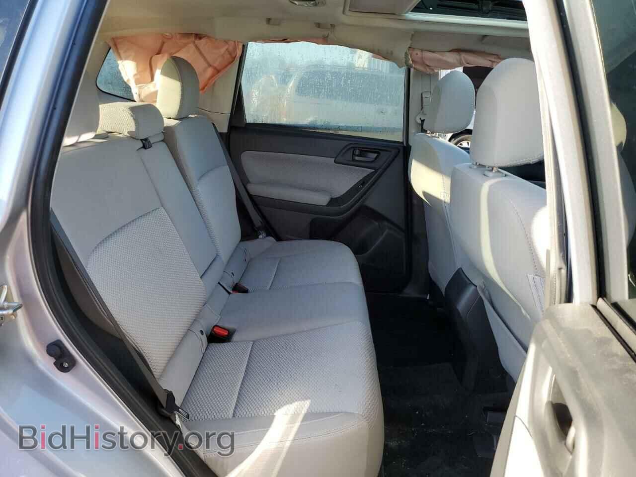2018 SUBARU FORESTER - VIN: JF2SJAEC2JH405215 - Фото 11