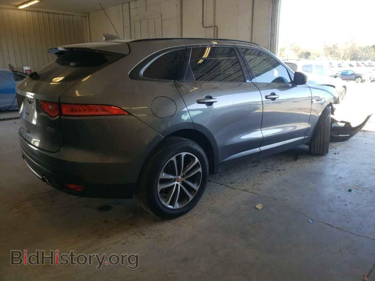 2017 JAGUAR F-PACE - VIN: SADCJ2BV2HA084685 - Photo 3