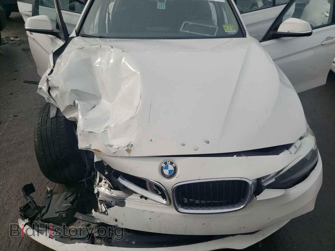 2016 BMW 3 SERIES - VIN: WBA8E5G52GNU19528 - Photo 11