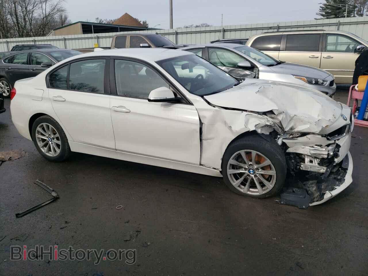 2016 BMW 3 SERIES - VIN: WBA8E5G52GNU19528 - Photo 4