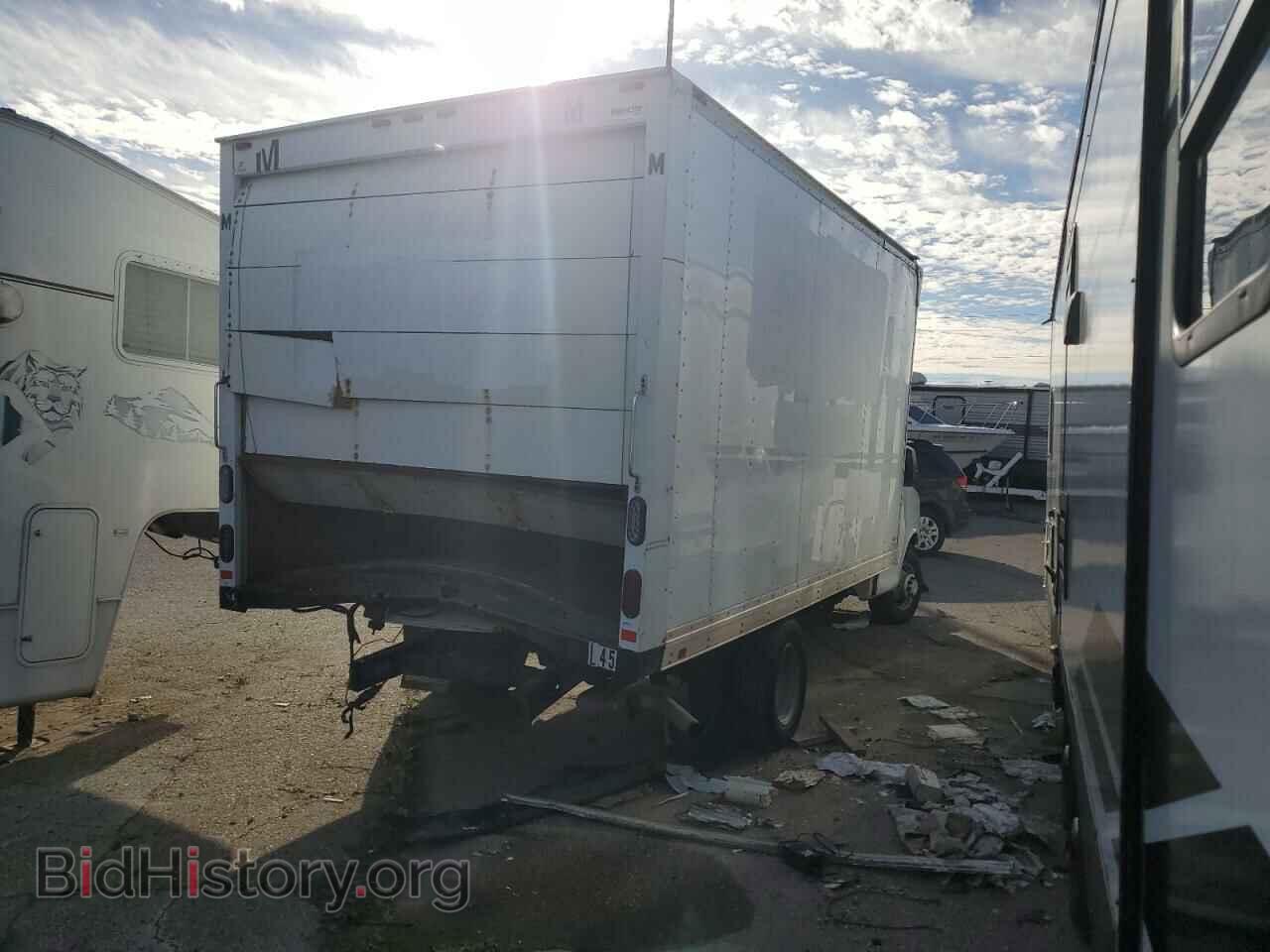 2017 CHEVROLET EXPRESS - VIN: 1GB3GSCG1H1107002 - Фото 3