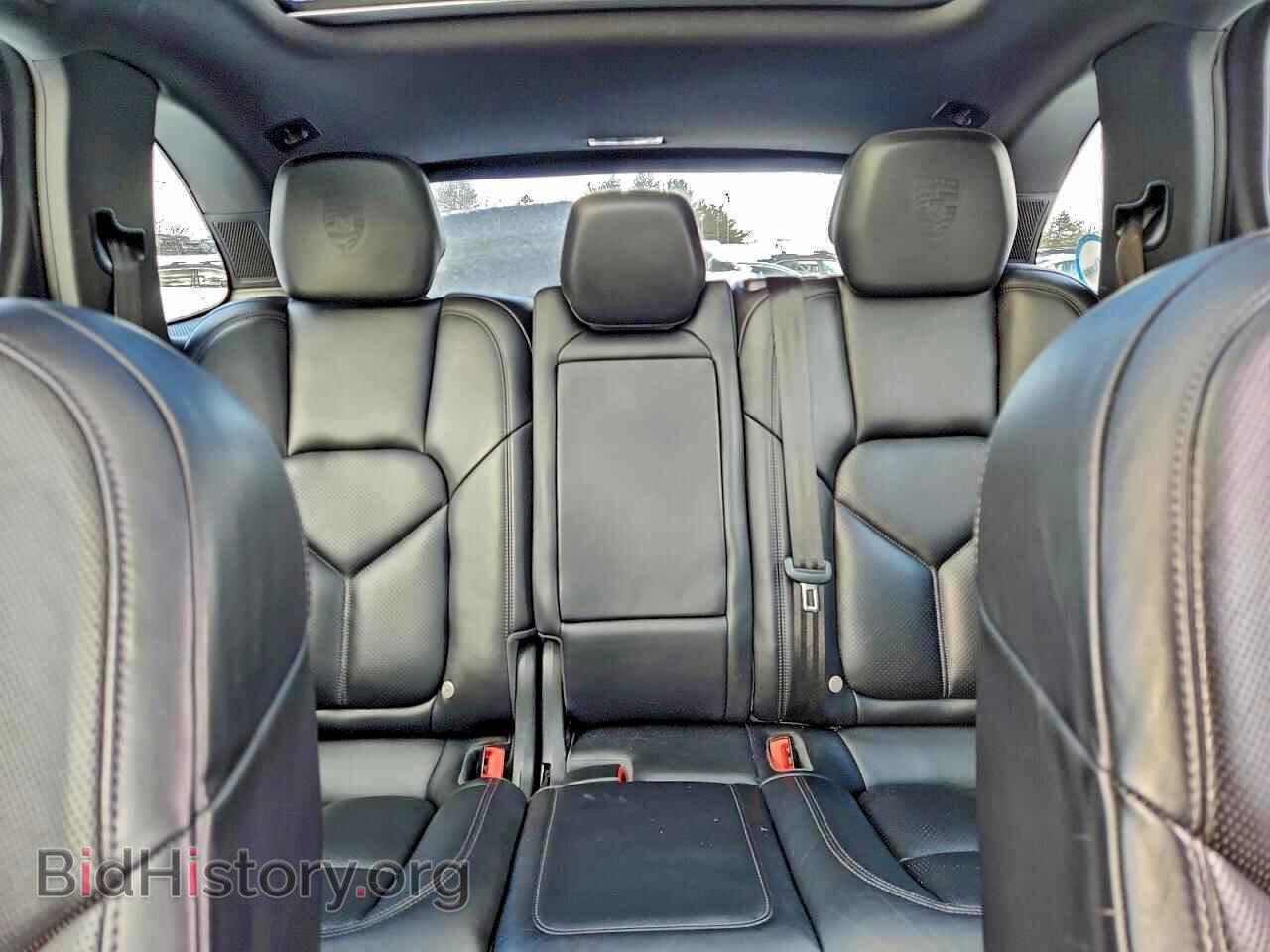 2018 PORSCHE CAYENNE - VIN: WP1AE2A22JLA71183 - Фото 10