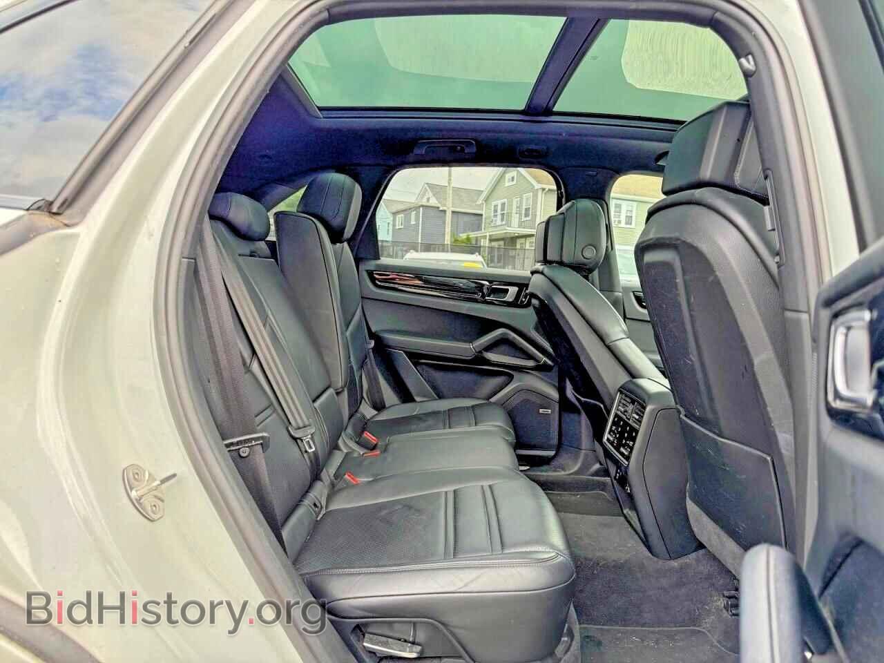 2020 PORSCHE CAYENNE - VIN: WP1AA2AY1LDA03762 - Photo 6