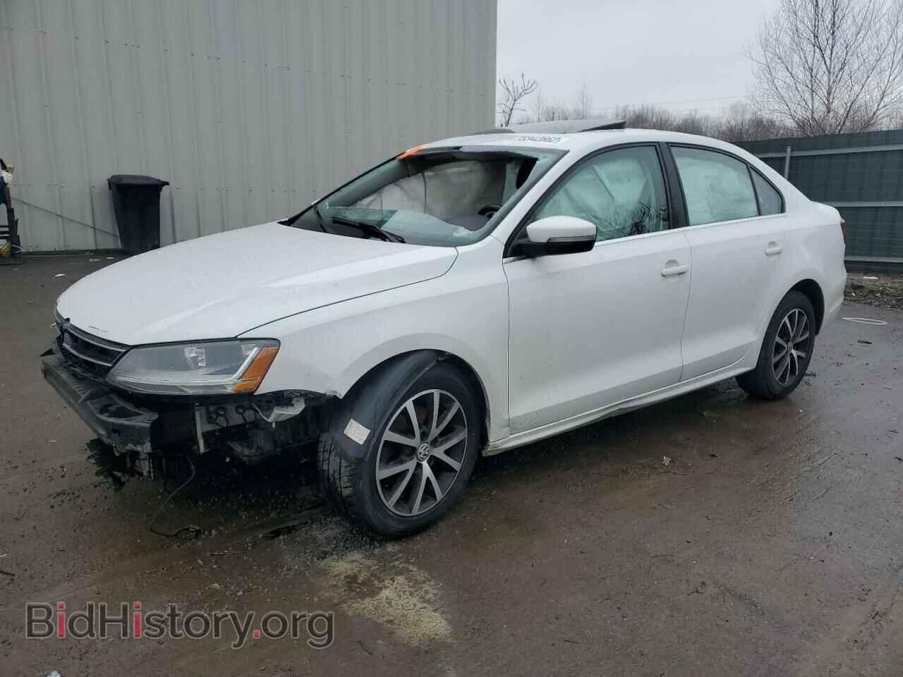 Фотография 3VWDB7AJ8HM410983 - VOLKSWAGEN JETTA 2017