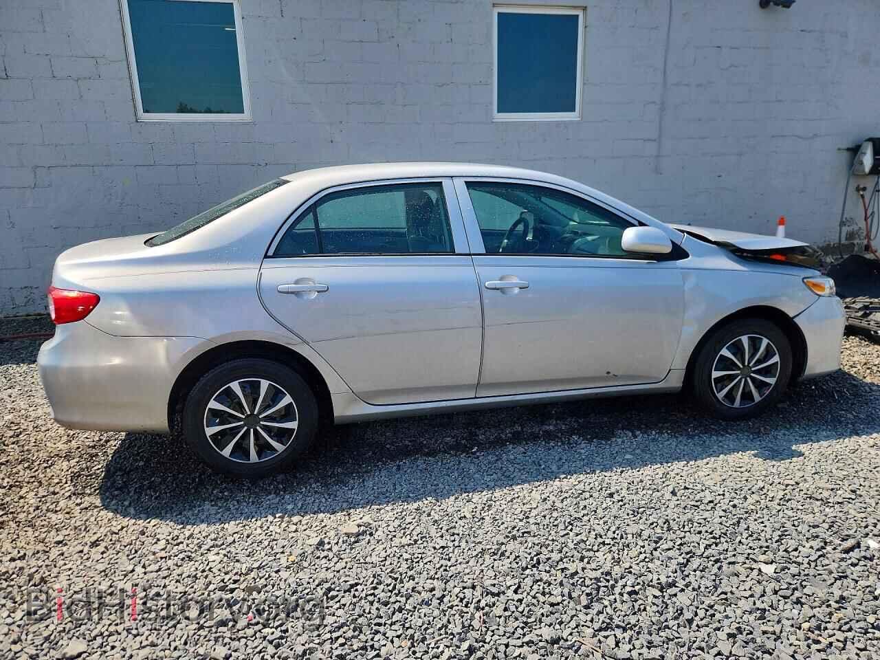 2013 TOYOTA COROLLA - VIN: 2T1BU4EE2DC119978 - Фото 3