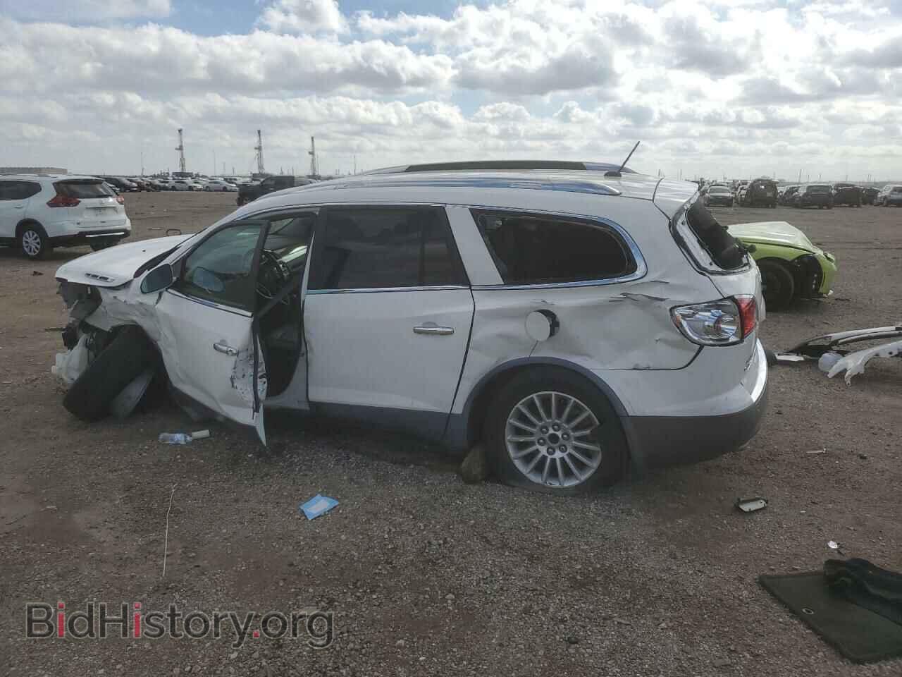 2012 BUICK ENCLAVE - VIN: 5GAKRBED9CJ159010 - Фото 2