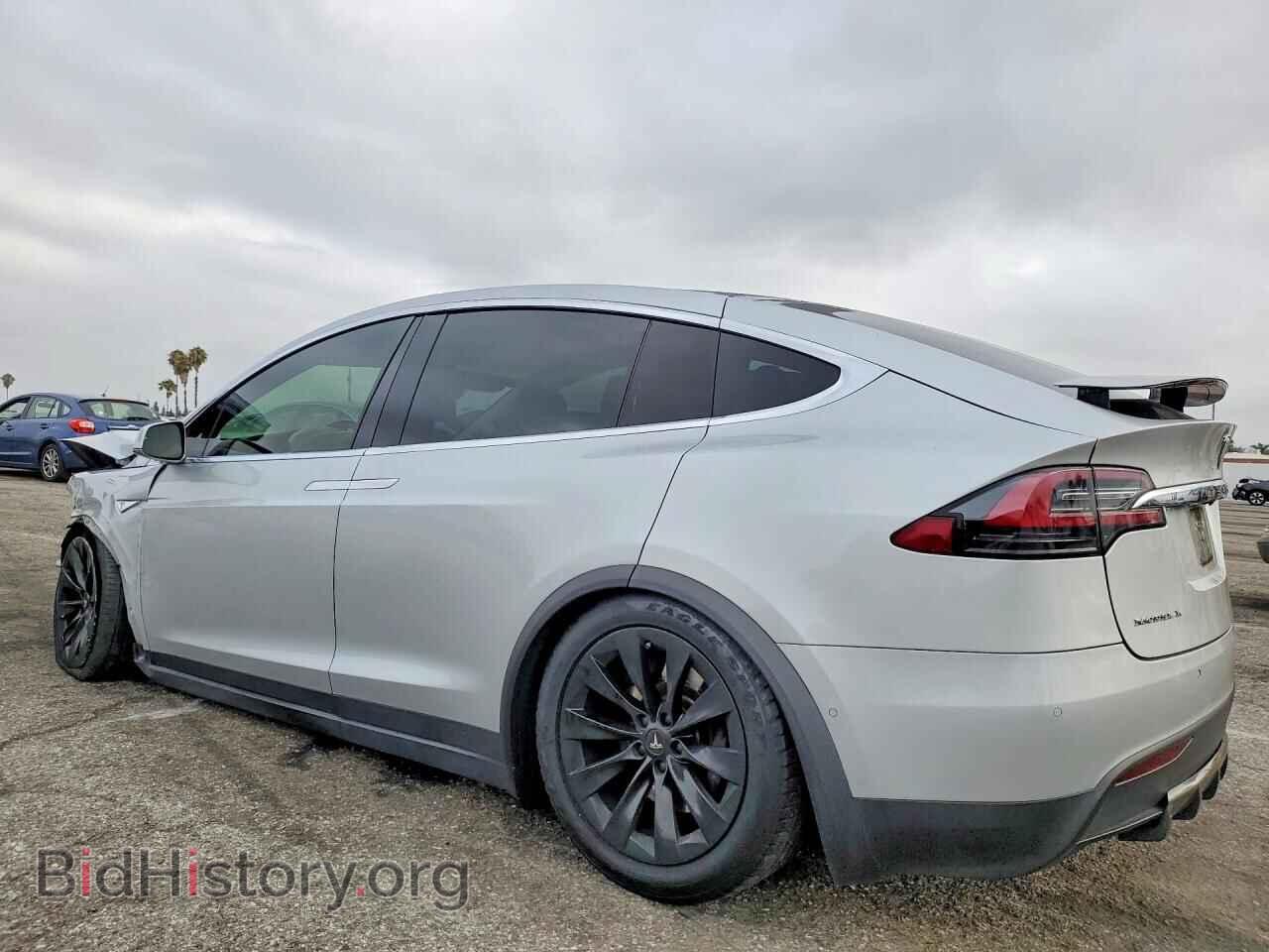 2016 TESLA MODEL X - VIN: 5YJXCAE28GF020966 - Photo 2