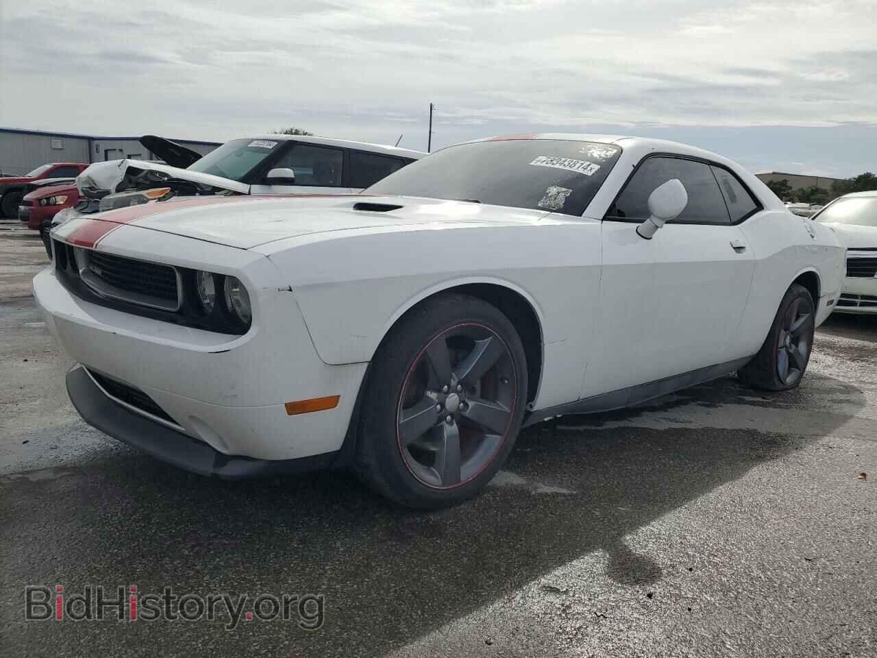 Photo 2C3CDYAG8DH511358 - DODGE CHALLENGER 2013