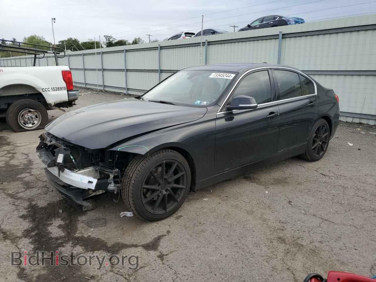 Photo WBA3A5C53DF359373 - BMW 3 SERIES 2013