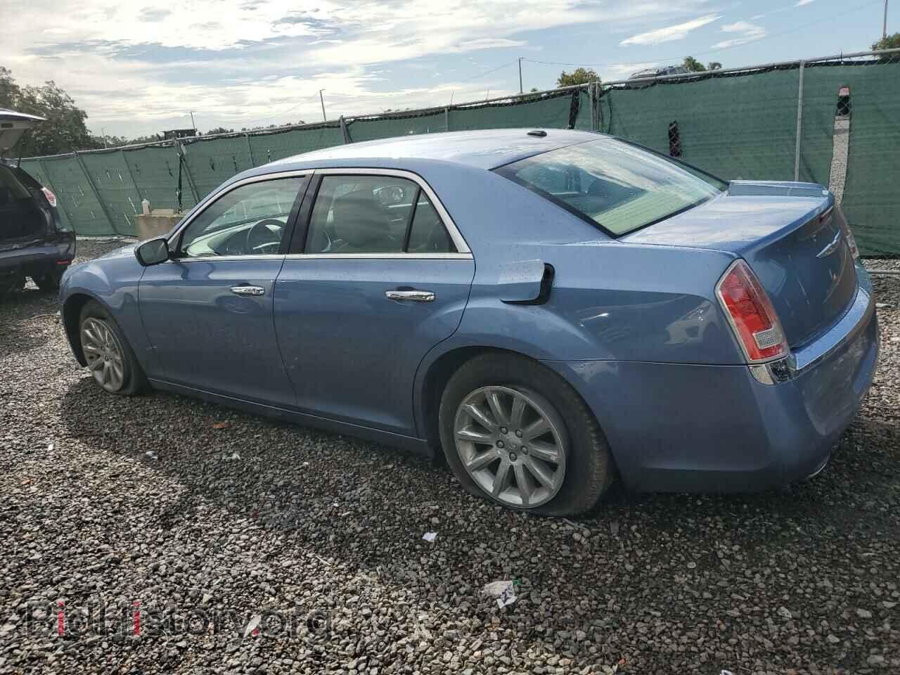 2011 CHRYSLER 300 - VIN: 2C3CA5CG0BH592633 - Фото 2