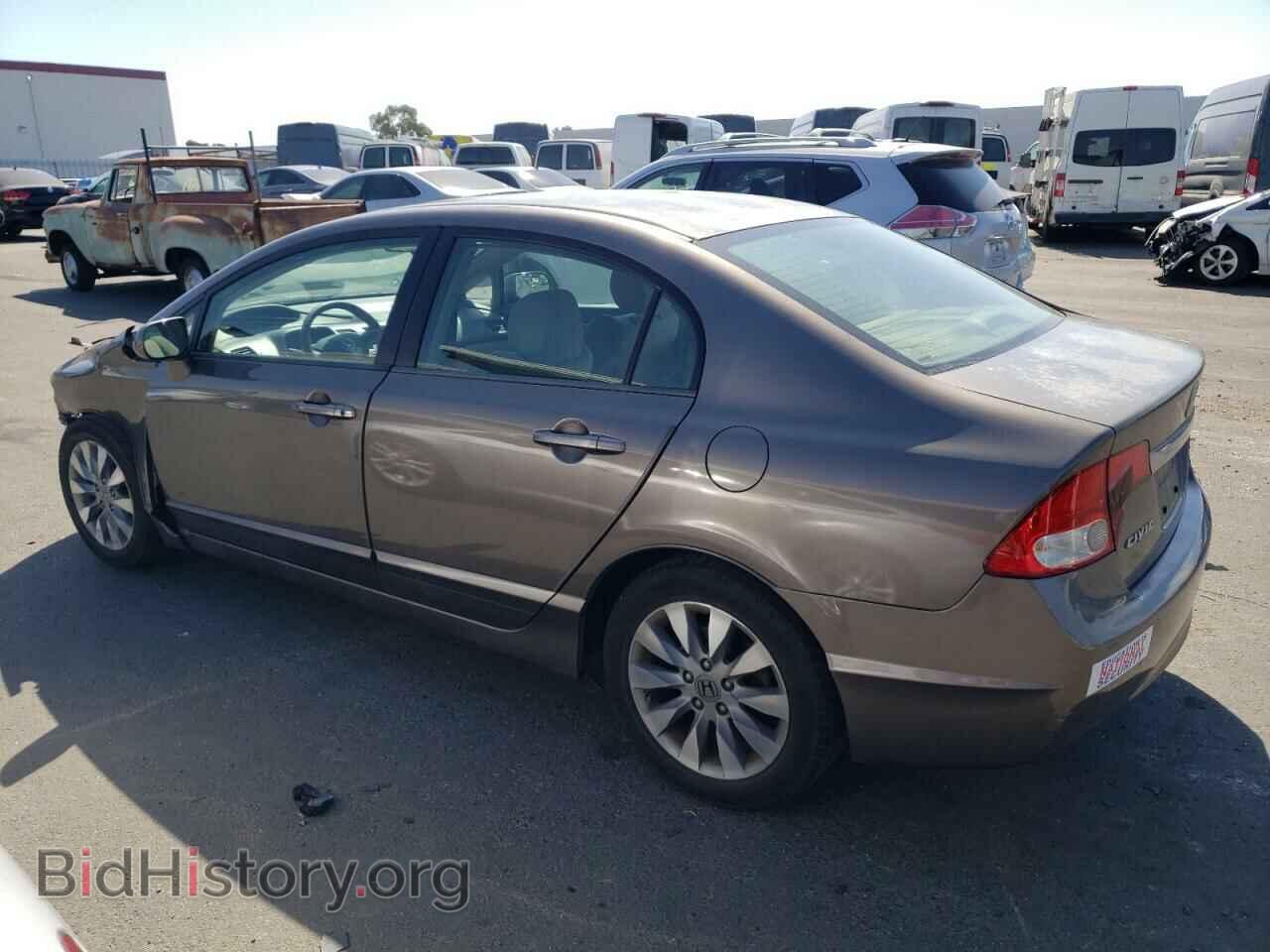 2011 HONDA CIVIC - VIN: 2HGFA1F86BH545856 - Фото 2
