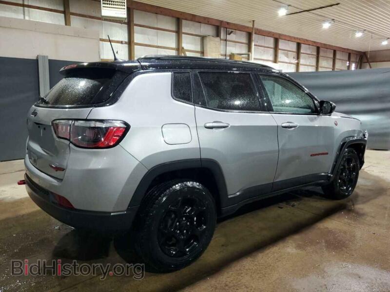 2024 Jeep COMPASS (VIN 3C4NJDDN3RT595216) — фото 3 из 13