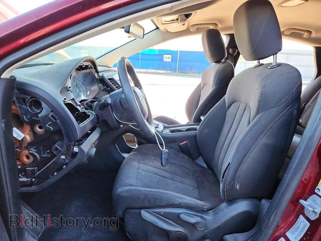 2015 CHRYSLER 200 - VIN: 1C3CCCAB3FN630083 - Фото 7