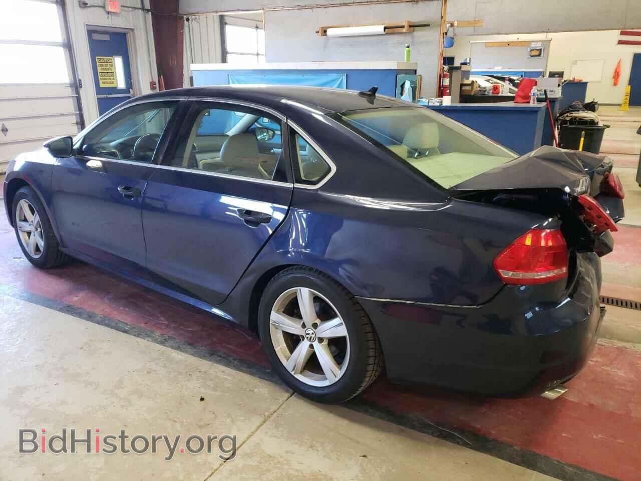 2012 VOLKSWAGEN PASSAT - VIN: 1VWBP7A35CC014840 - Фото 2