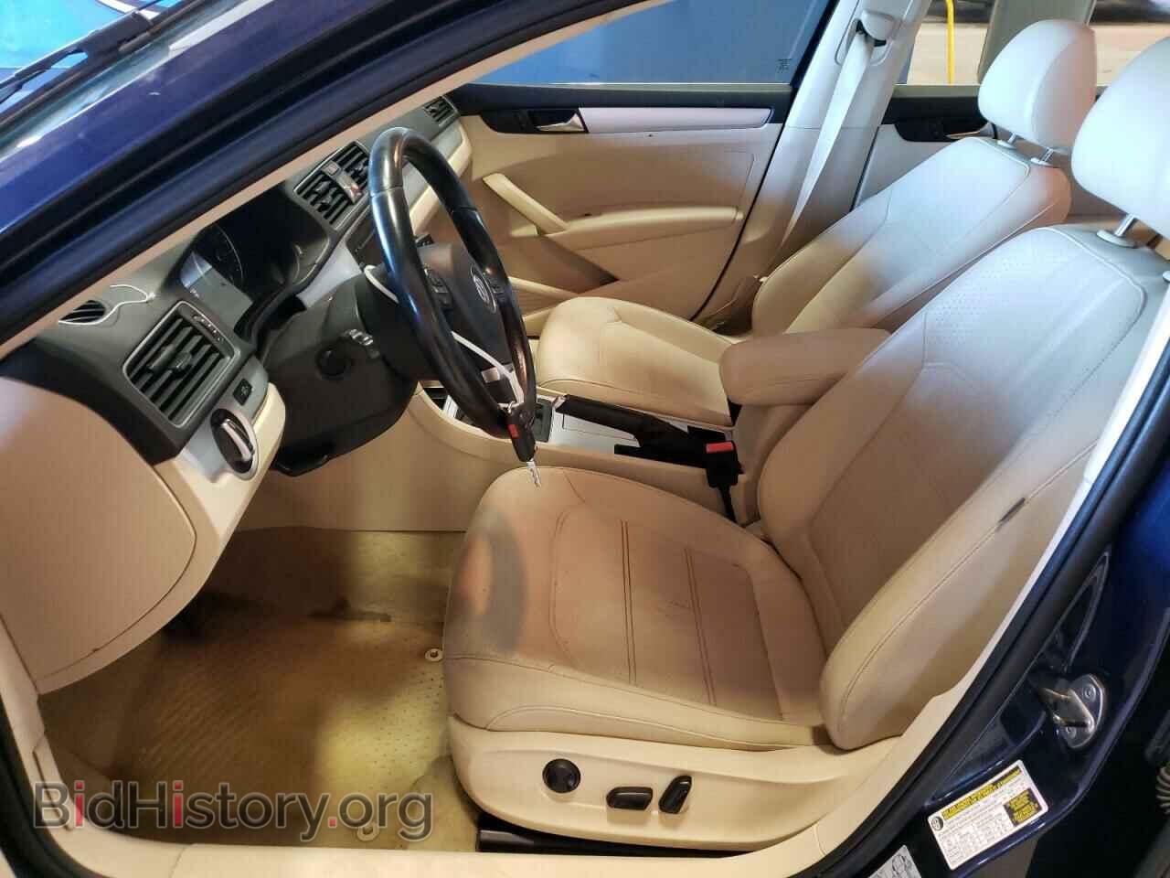 2012 VOLKSWAGEN PASSAT - VIN: 1VWBP7A35CC014840 - Фото 7