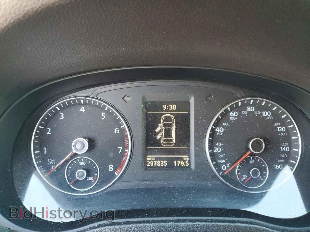 2012 Volkswagen PASSAT (VIN 1VWBP7A3XCC039748) — фото 9 из 12