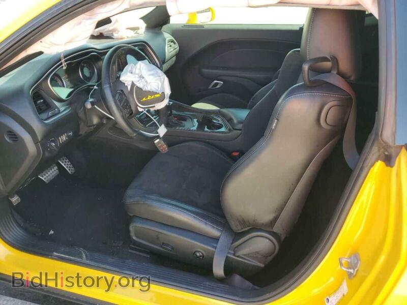 2019 Dodge CHALLENGER (VIN 2C3CDZFJ0KH509451) — photo 7 of 13