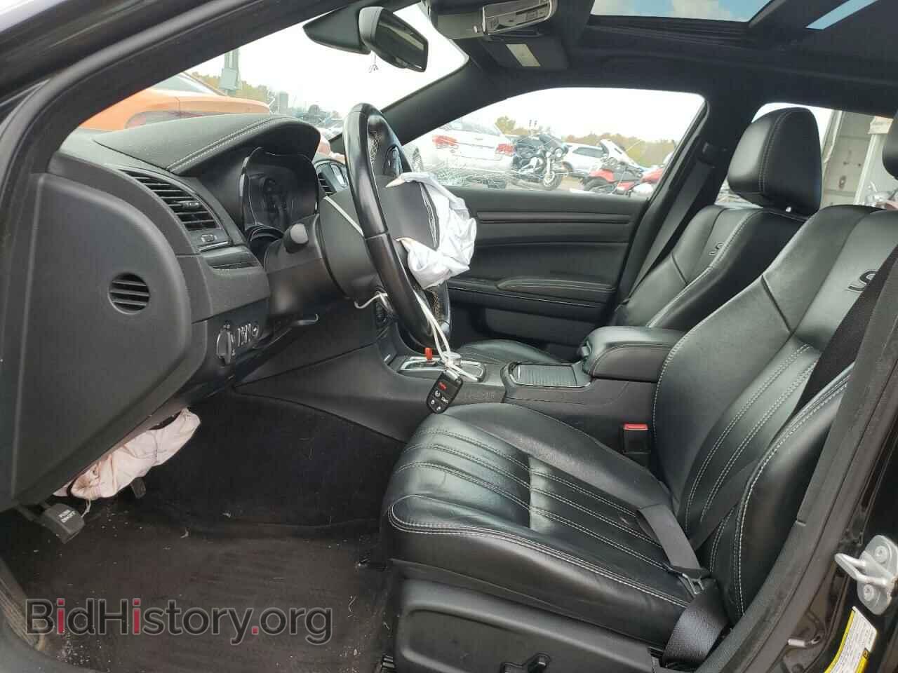 2016 CHRYSLER 300 - VIN: 2C3CCAGG8GH304832 - Фото 7