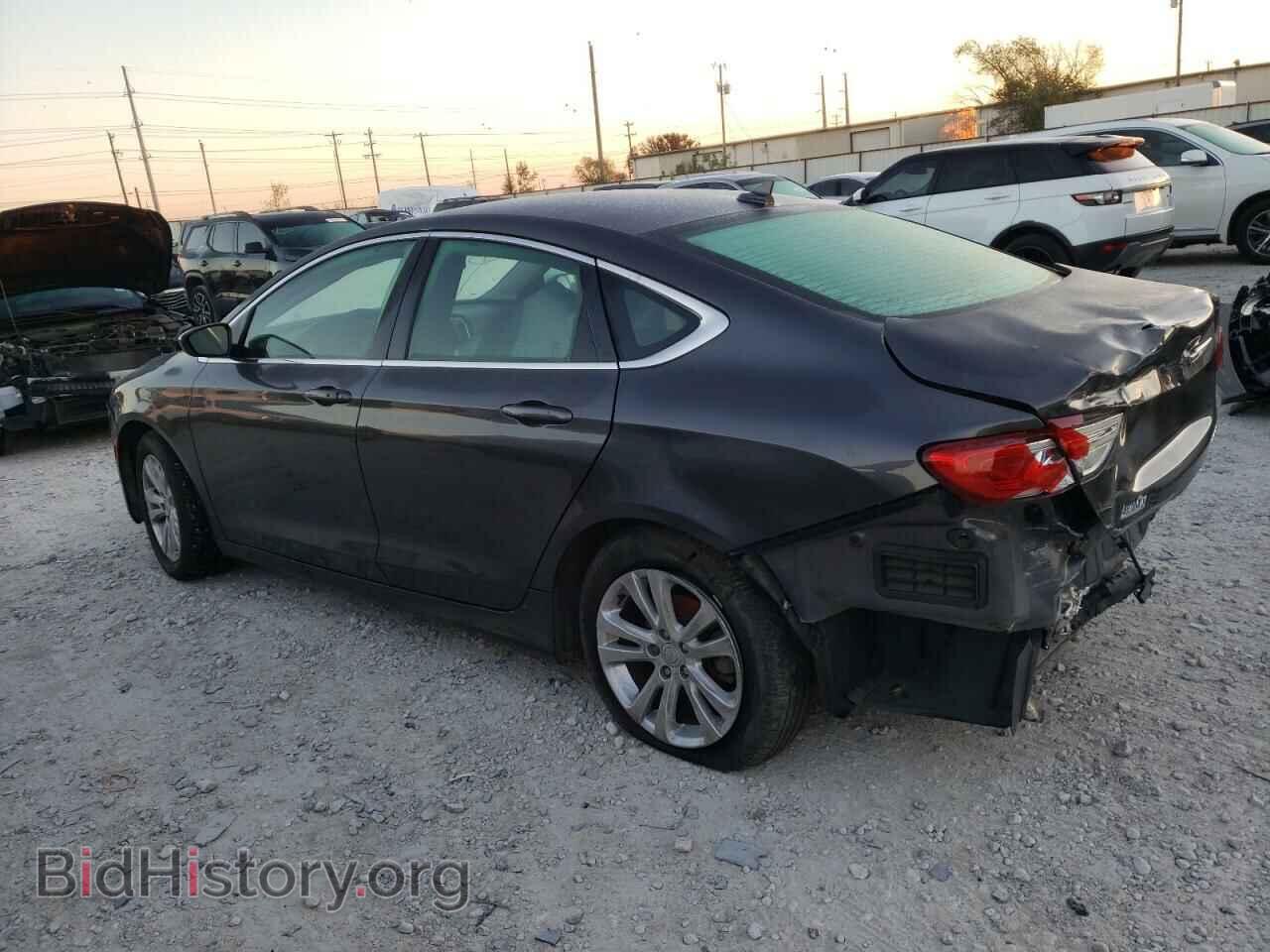 2015 CHRYSLER 200 - VIN: 1C3CCCAB1FN690170 - Фото 2