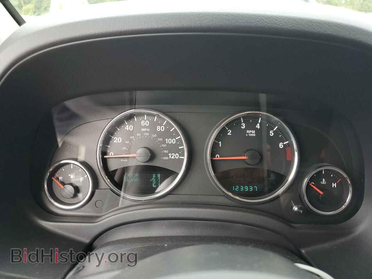 2011 JEEP COMPASS - VIN: 1J4NF5FB4BD169695 - Фото 9
