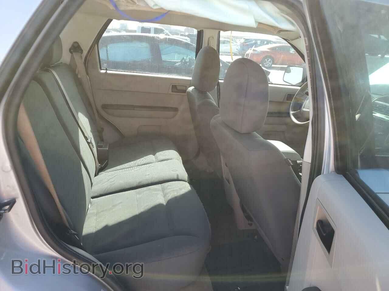 2011 FORD ESCAPE - VIN: 1FMCU0C71BKA52959 - Фото 11