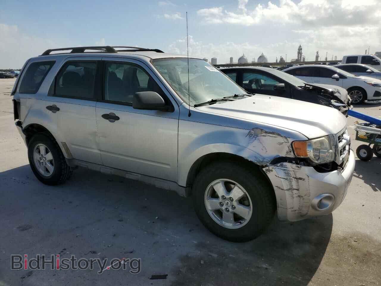 2011 FORD ESCAPE - VIN: 1FMCU0C71BKA52959 - Фото 4