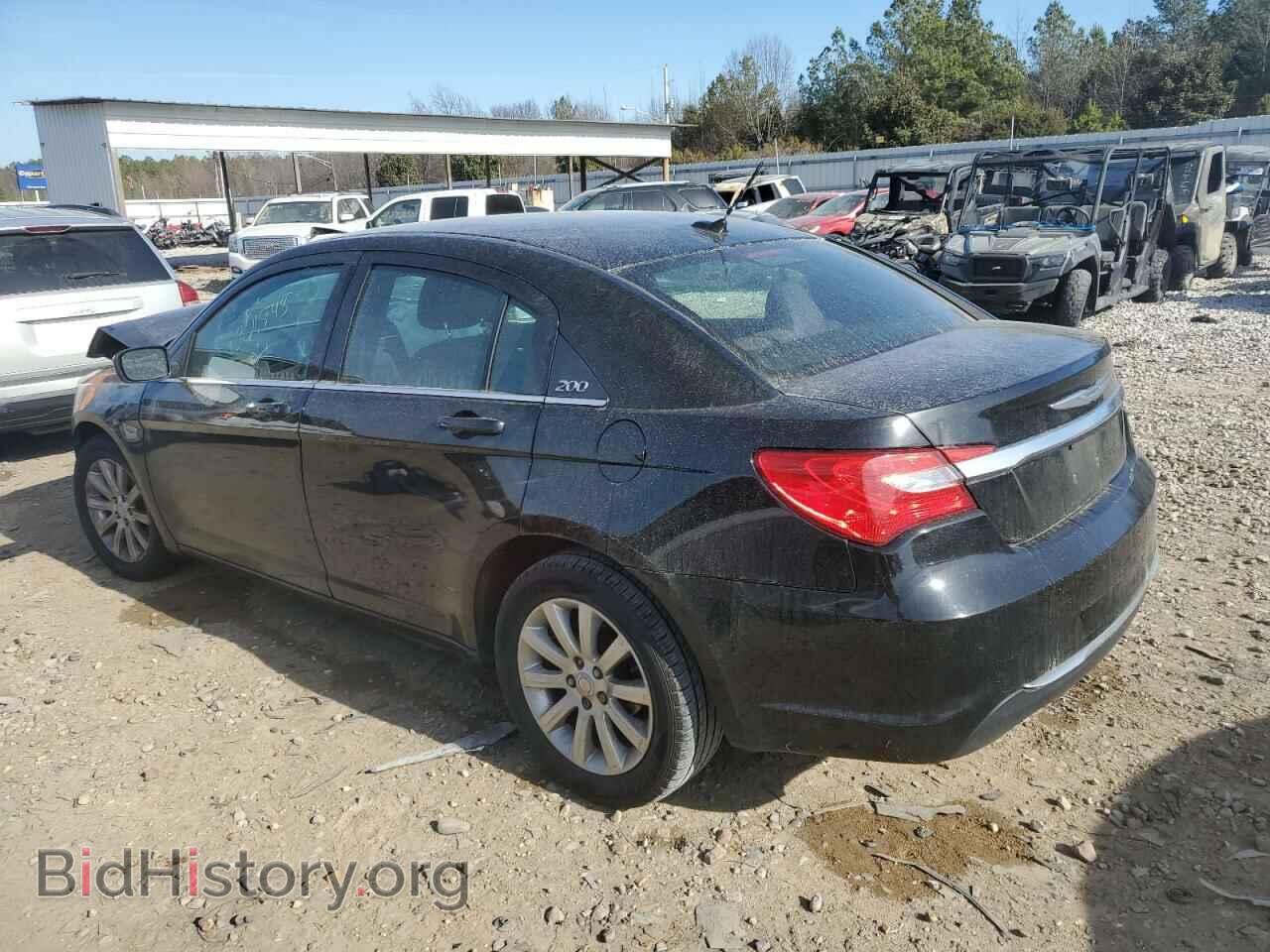 2013 CHRYSLER 200 - VIN: 1C3CCBBB9DN698863 - Фото 2