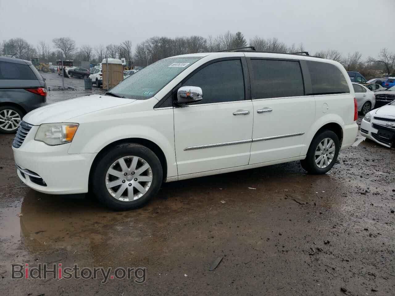Photo 2A4RR8DG5BR782141 - CHRYSLER MINIVAN 2011