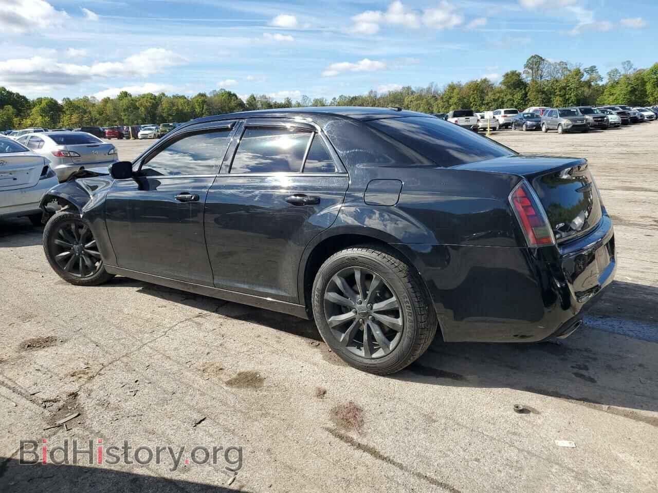 2014 CHRYSLER 300 - VIN: 2C3CCAGG7EH297661 - Фото 2