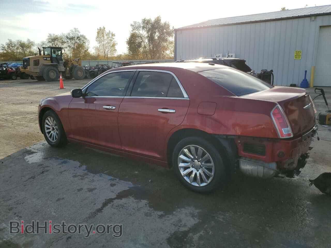 2014 CHRYSLER 300 - VIN: 2C3CCAAG2EH175475 - Фото 2