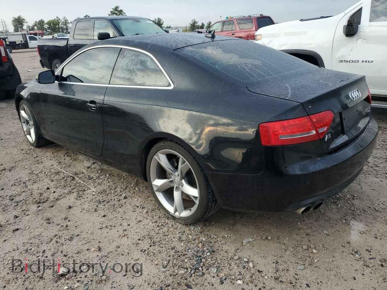 2011 AUDI A5 - VIN: WAULFAFR8BA082142 - Photo 2