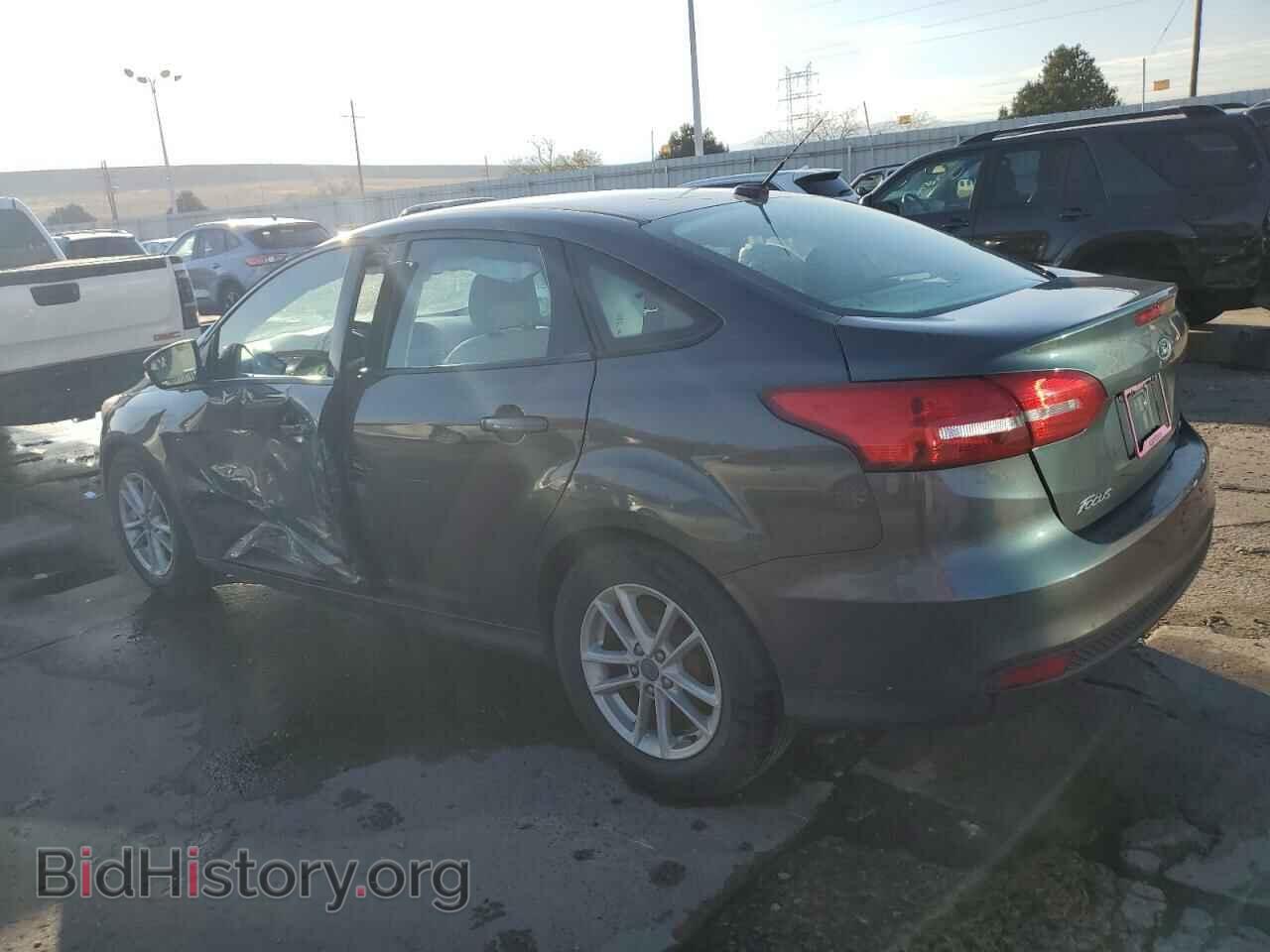 2017 FORD FOCUS - VIN: 1FADP3F21HL248622 - Фото 2