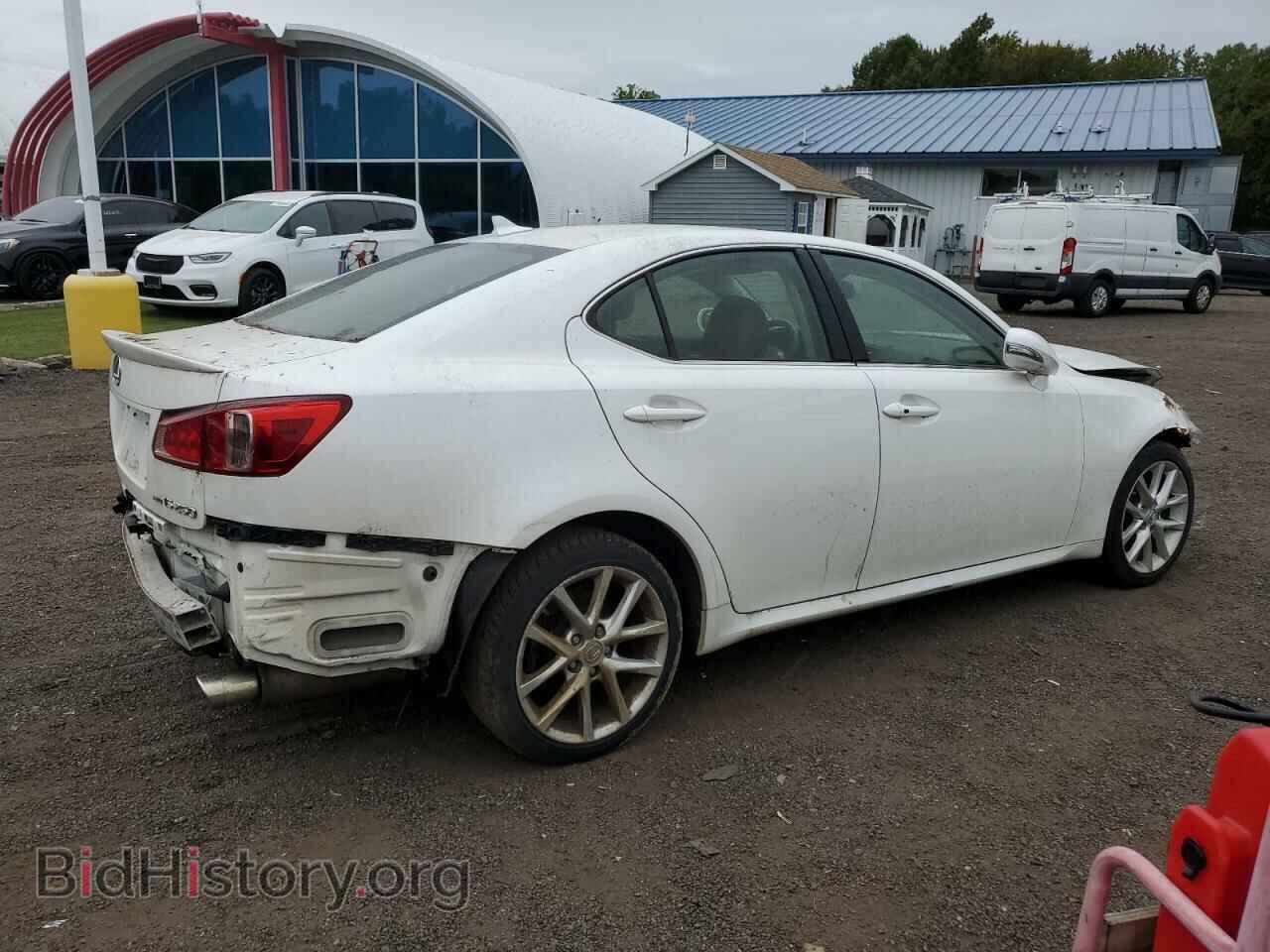 2012 LEXUS IS - VIN: JTHCF5C27C5060224 - Фото 3