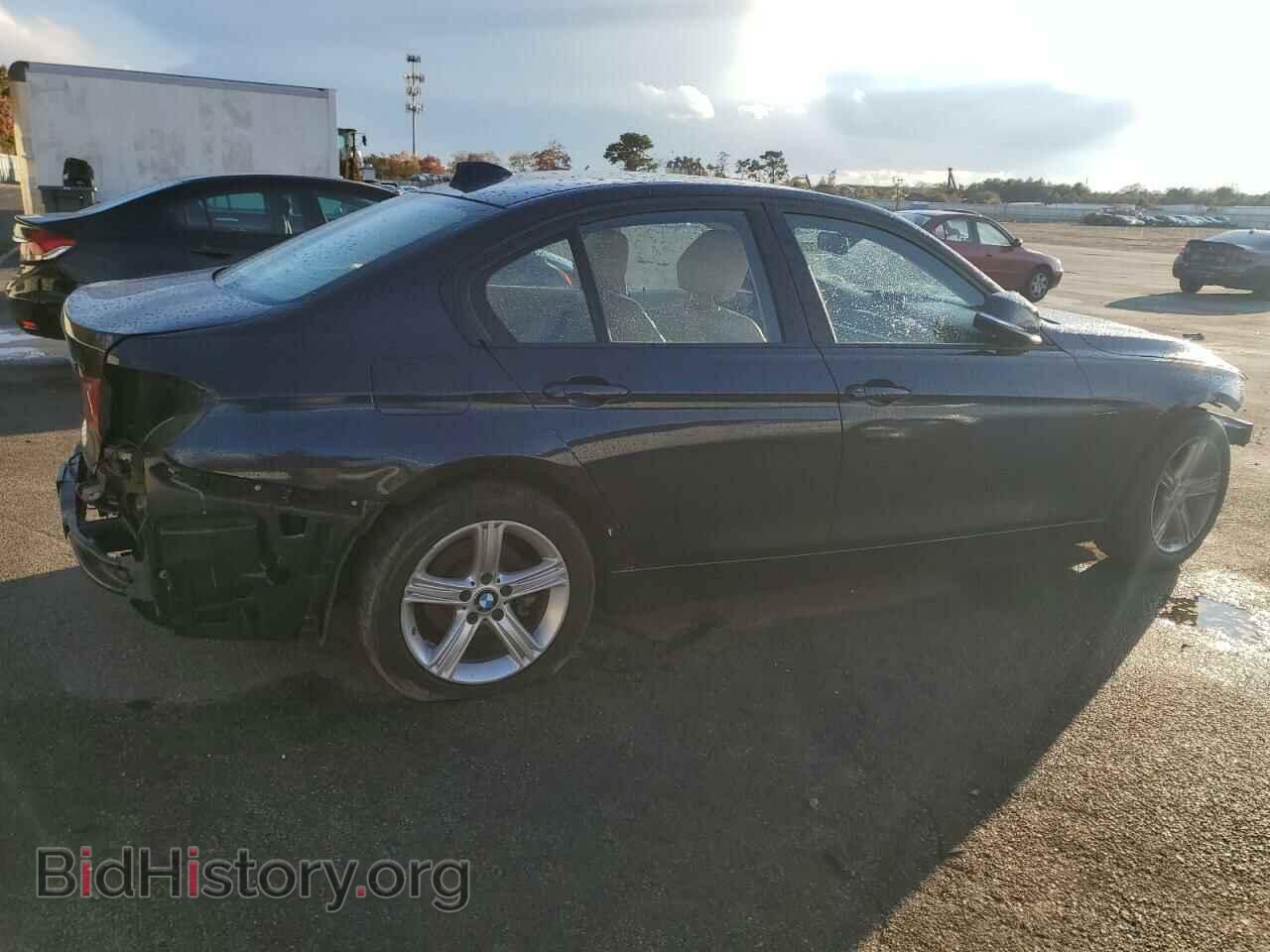 2013 BMW 3 SERIES - VIN: WBA3B5C55DF596279 - Фото 3