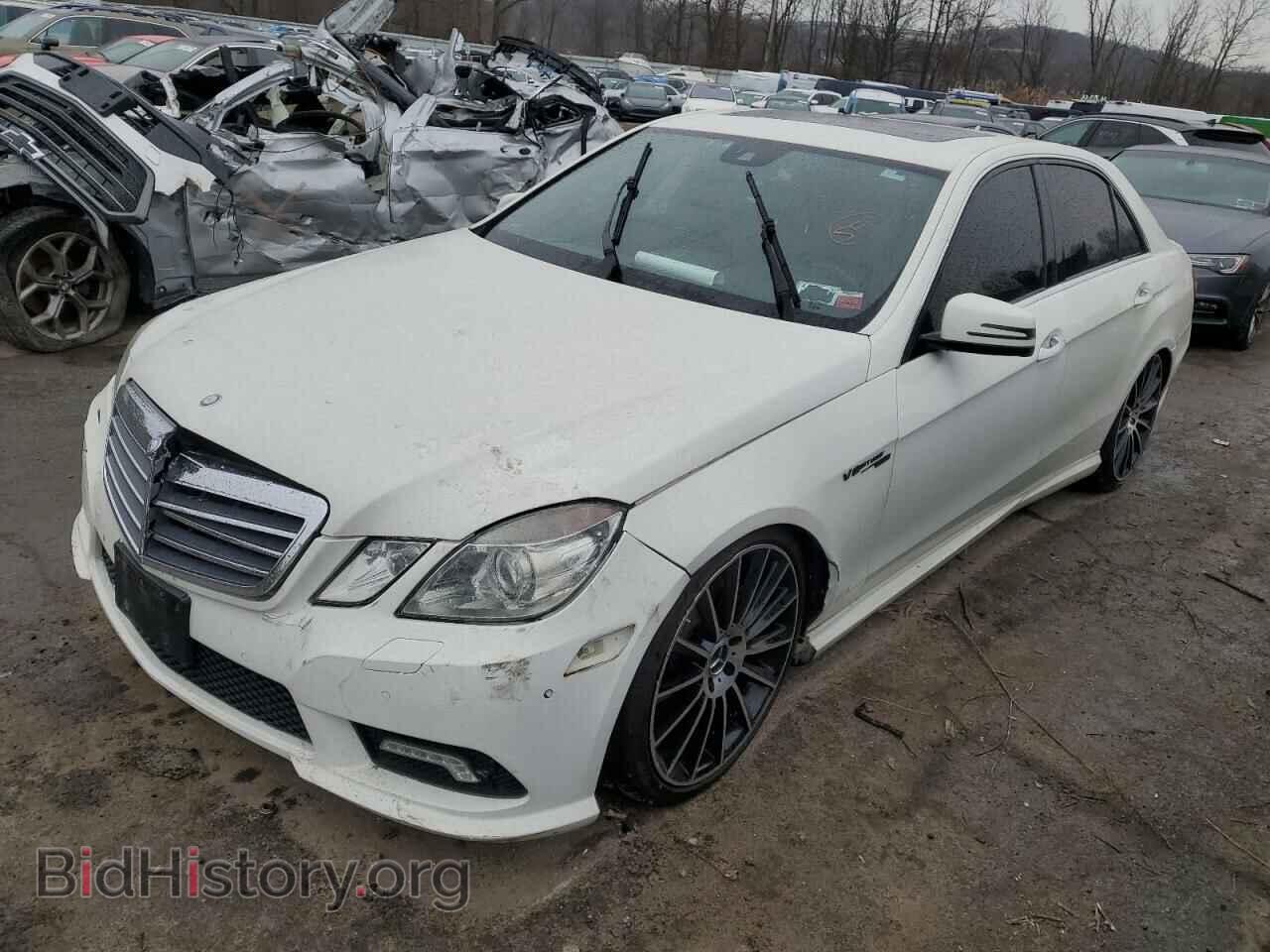 Photo WDDHF9AB9AA120712 - MERCEDES-BENZ E-CLASS 2010