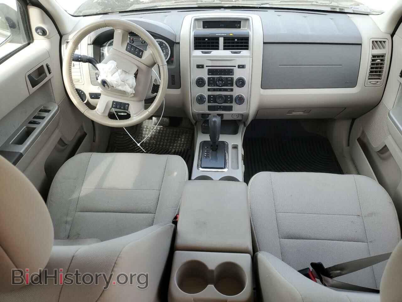 2010 FORD ESCAPE - VIN: 1FMCU0D76AKD37363 - Photo 8