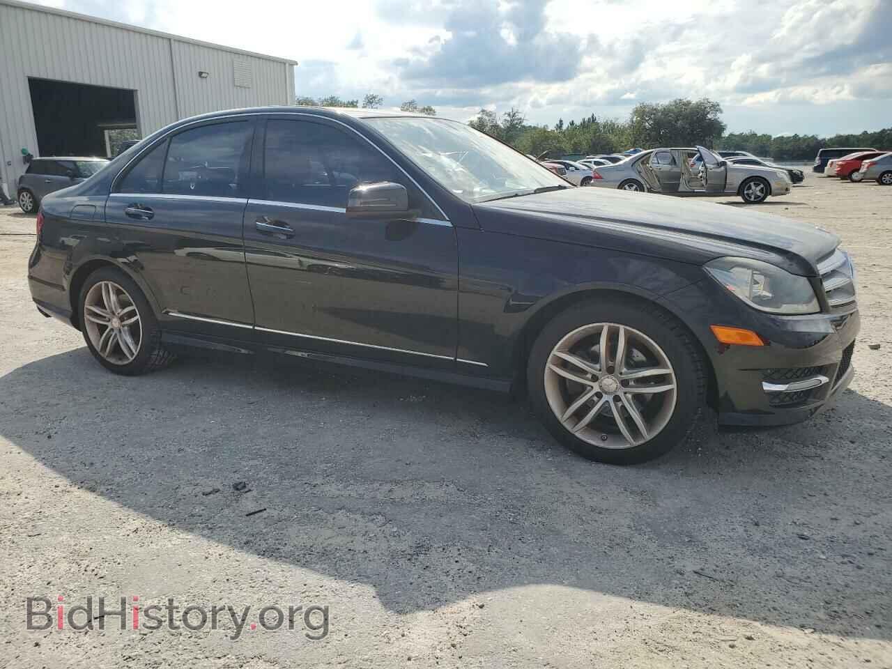 2013 MERCEDES-BENZ C-CLASS - VIN: WDDGF4HB7DR293591 - Фото 4
