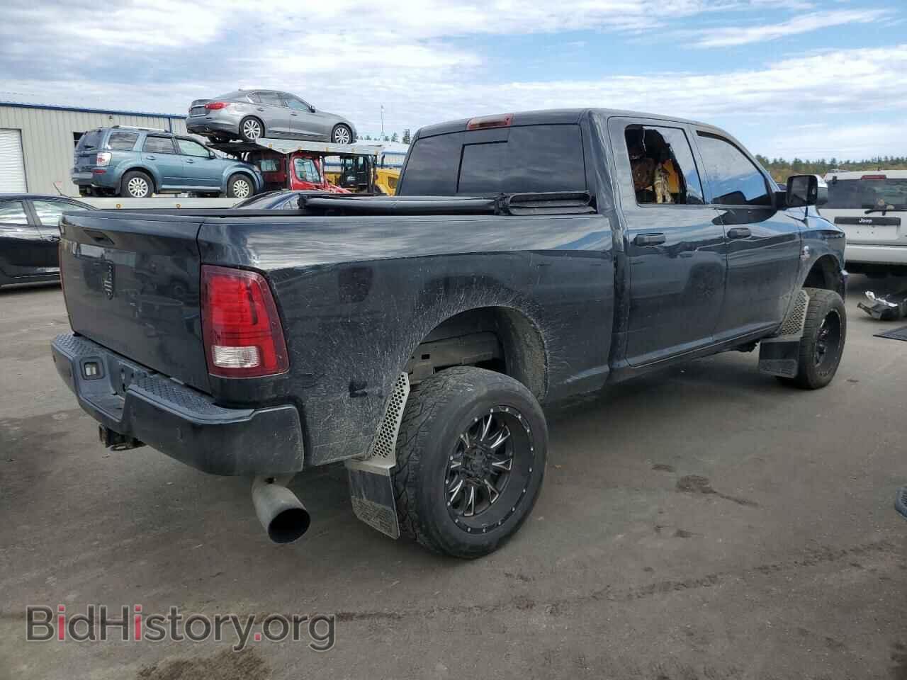 2014 RAM All Models - VIN: 3C6UR5DL4EG315399 - Photo 3