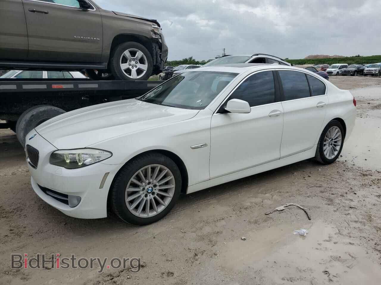 Фотография WBAFR7C59BC800794 - BMW 5 SERIES 2011