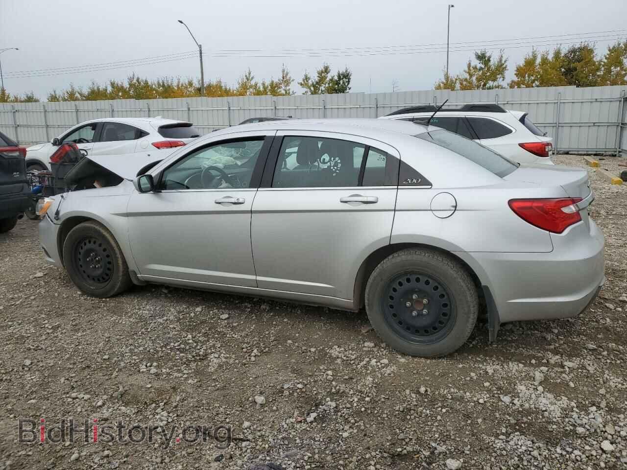 2012 CHRYSLER 200 - VIN: 1C3CCBAB6CN187191 - Фото 2