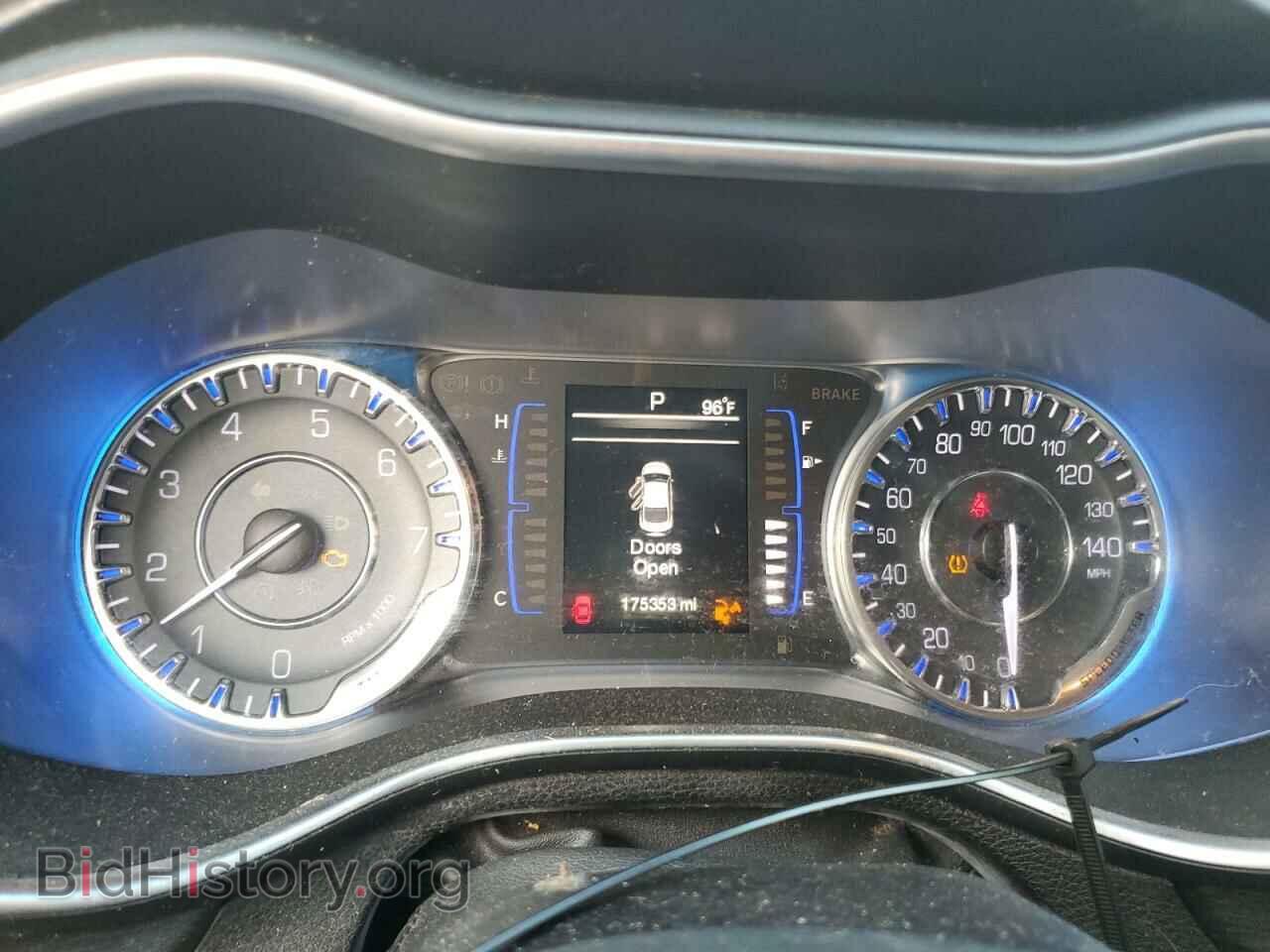 2015 CHRYSLER 200 - VIN: 1C3CCCAB5FN703258 - Фото 9