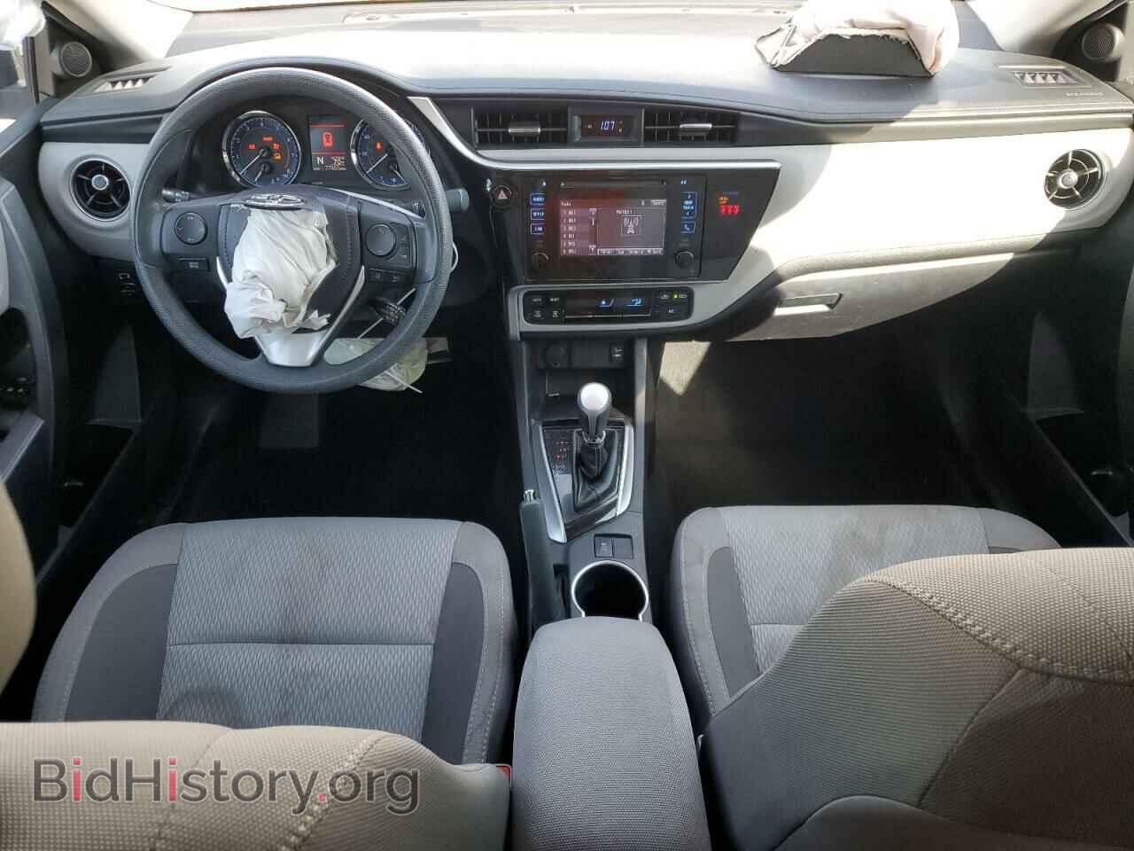 2018 TOYOTA COROLLA - VIN: 2T1BURHE2JC009789 - Фото 8