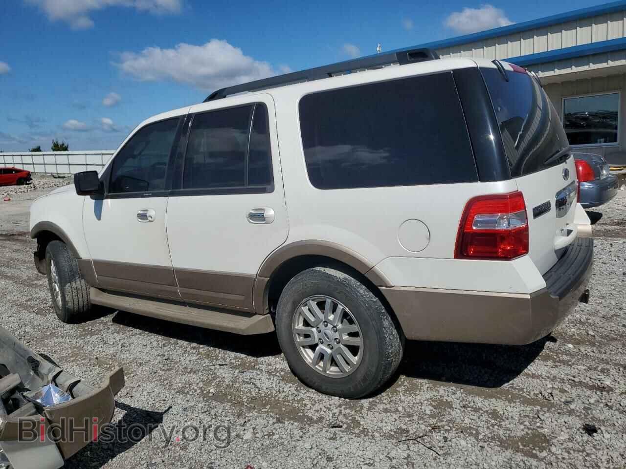 2013 FORD EXPEDITION - VIN: 1FMJU1J55DEF37007 - Фото 2