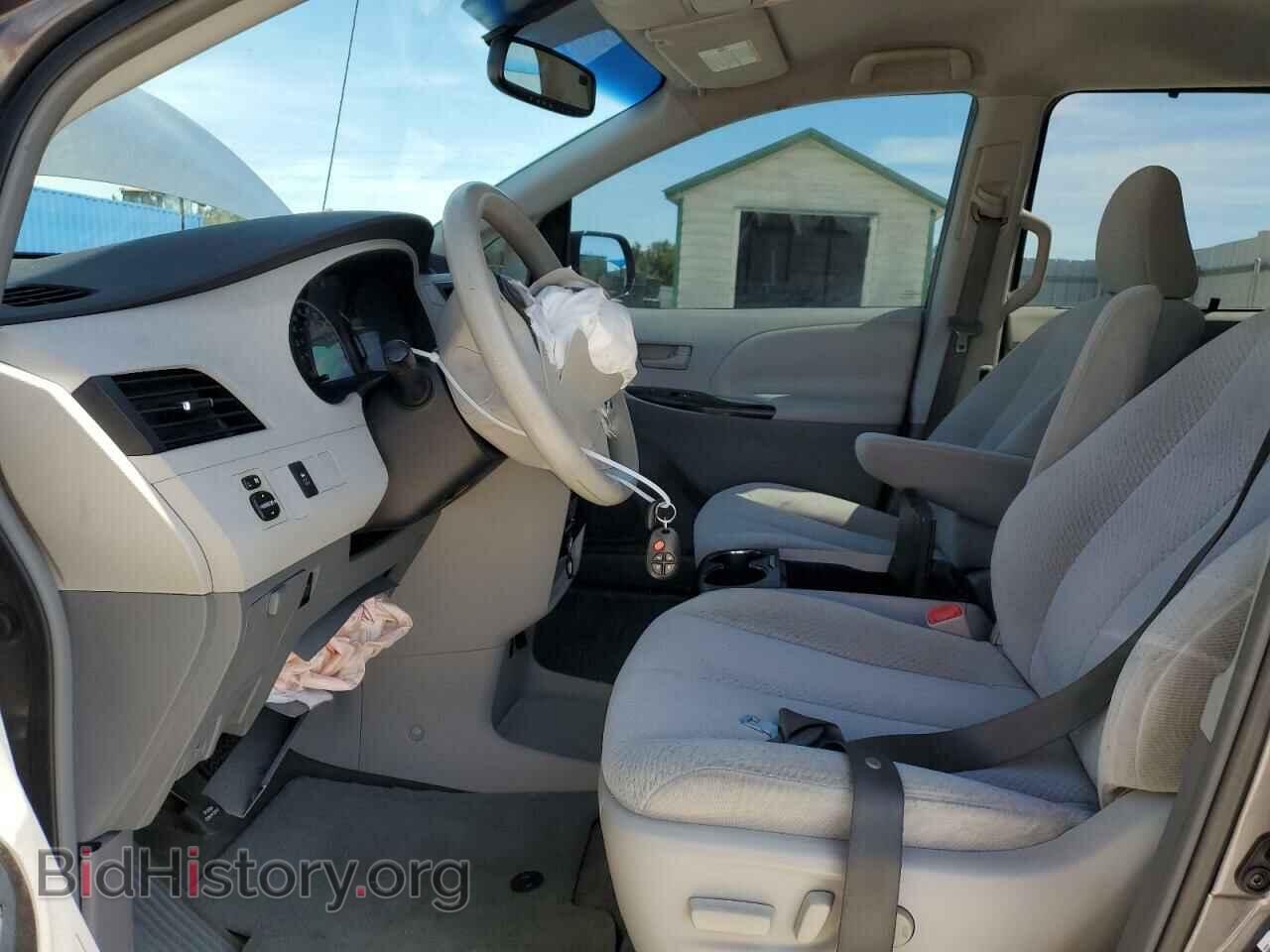 2011 TOYOTA All Models - VIN: 5TDKK3DC6BS065489 - Photo 7